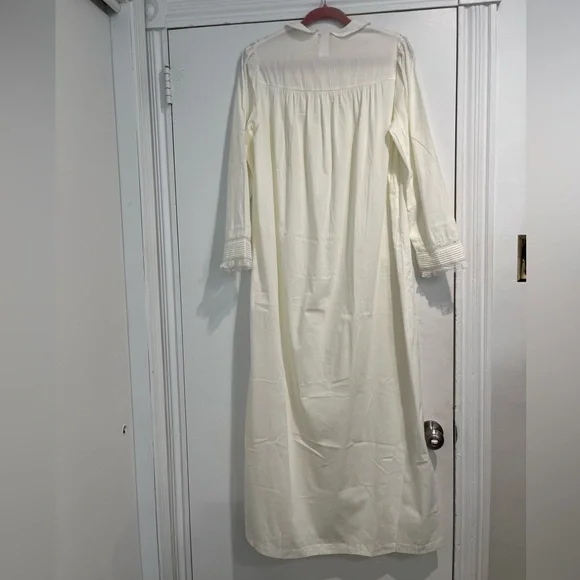 Vintage 60s 70s Cream Cotton Barbizon Long Nightgown Sz. M